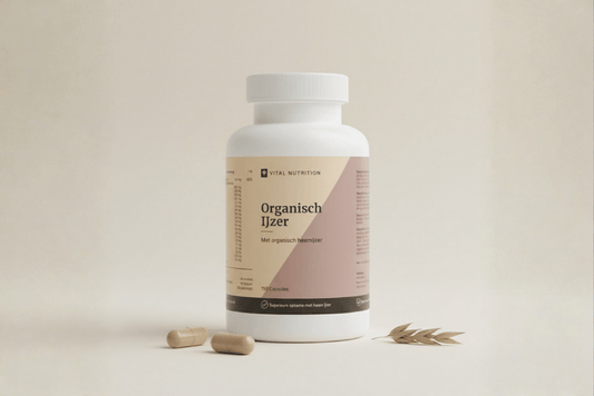 Organisch IJzer van Vital Nutrition in product shoot setting